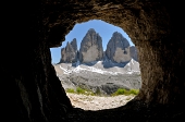 049 Le Tre Cime viste da una postazione militare